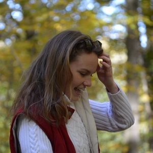 Meet your Posher, Nicole